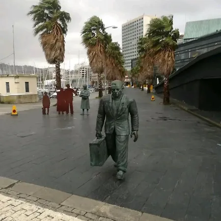 Pleno Centro, Alameda, 5 Minutos Casco Vello Y Estación Ave Vigo