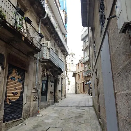 Pleno Centro, Alameda, 5 Minutos Casco Vello Y Estacion Ave * Vigo
