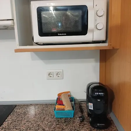 Pleno Centro, Alameda, 5 Minutos Casco Vello Y Estacion Ave Daire Vigo