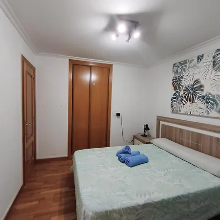 Pleno Centro, Alameda, 5 Minutos Casco Vello Y Estacion Ave *