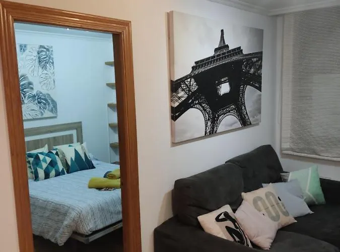 Pleno Centro, Alameda, 5 Minutos Casco Vello Y Estacion Ave ויגו