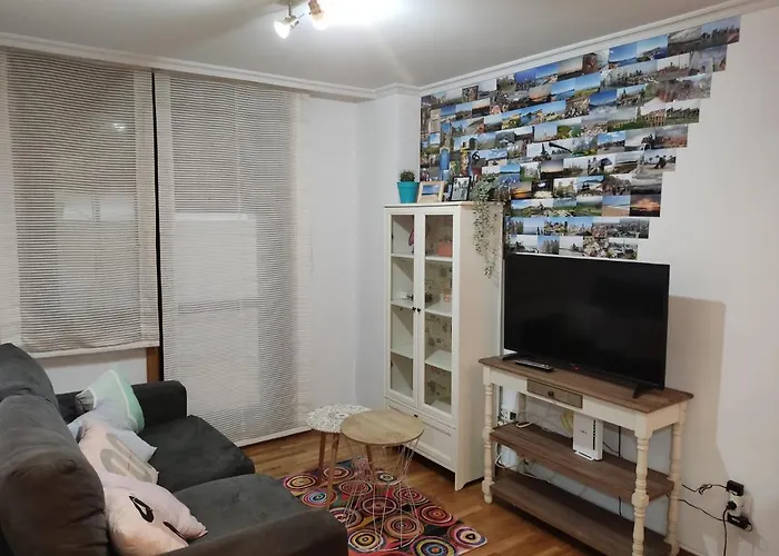 Pleno Centro, Alameda, 5 Minutos Casco Vello Y Estación Ave Apartamento