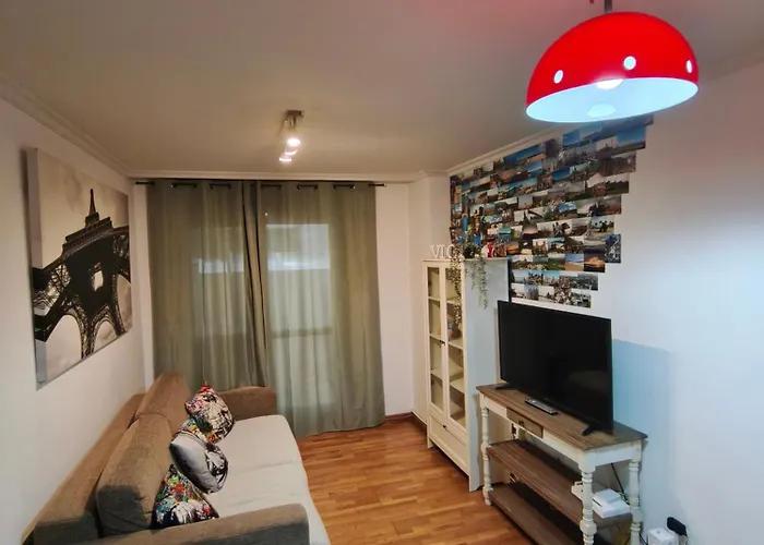 Pleno Centro, Alameda, 5 Minutos Casco Vello Y Estacion Ave דירה *