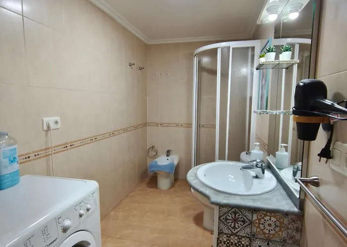 Pleno Centro, Alameda, 5 Minutos Casco Vello Y Estación Ave Apartamento